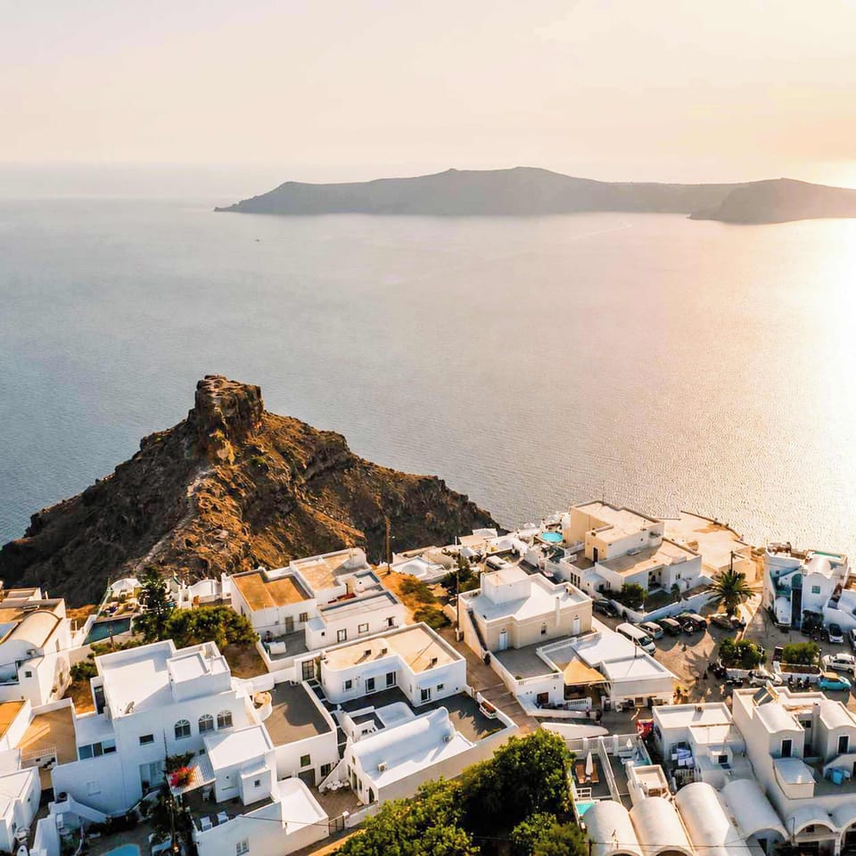 Stunning Imerovigli views, where the property is located