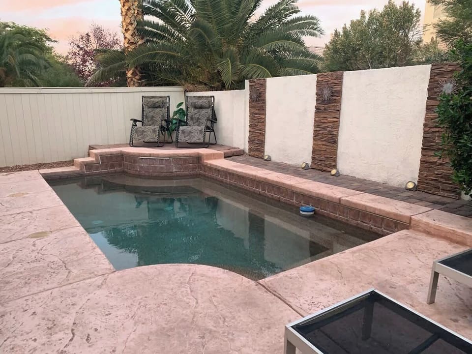 Enjoy our refreshing private pool! Please note: The pool does not have heating capabilities