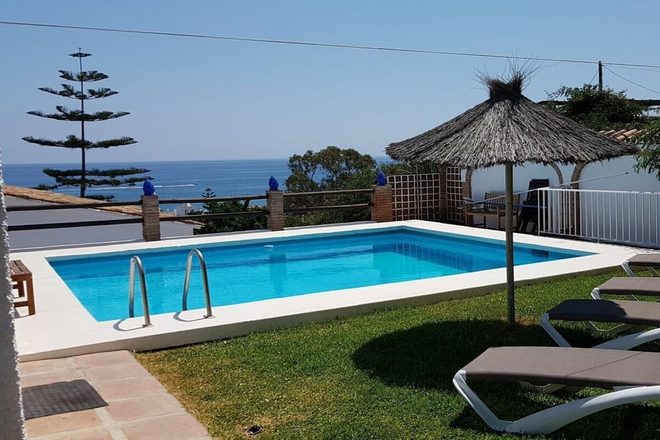 Holiday Home Swimming Pool