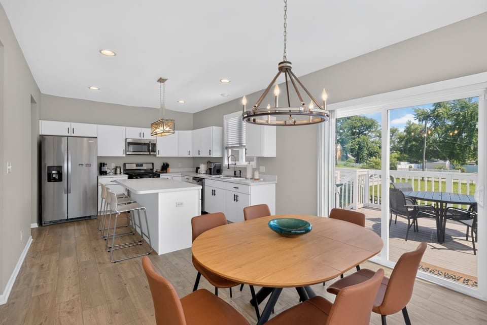 Dining Room, Dining Table, Furniture, Indoors, Table