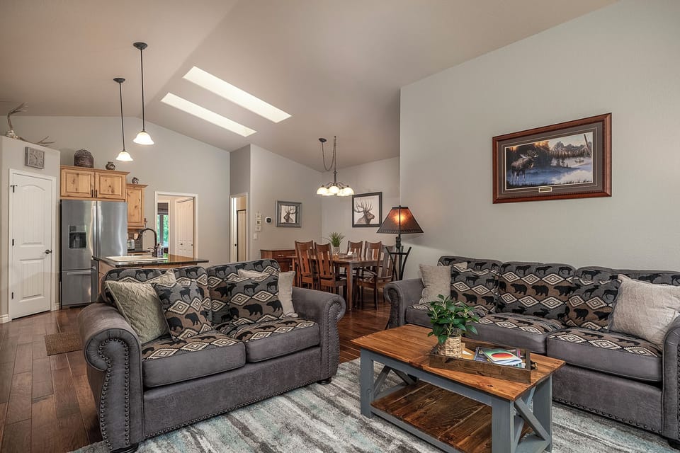 Open Floorplan, Living Room 