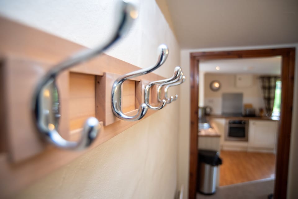 Carefully chosen décor and local touches create a welcoming holiday atmosphere throughout the cottage.