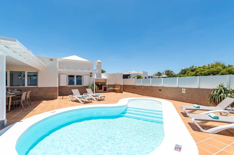 Villa Mamelo image