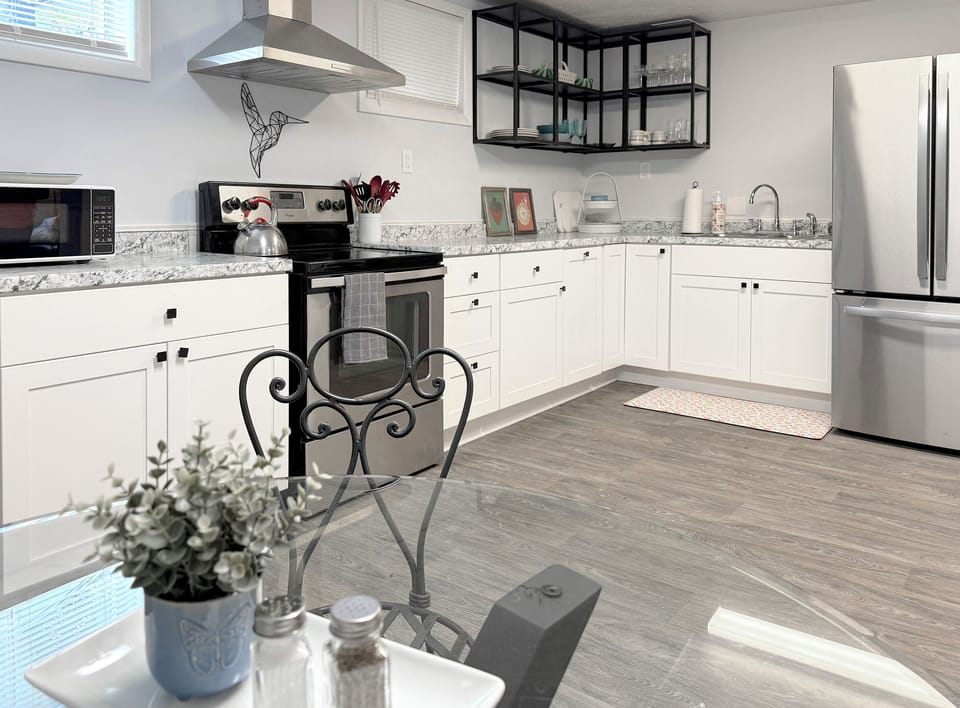 Kitchen and dining area