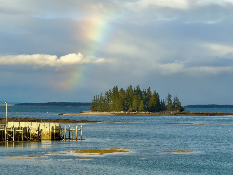 Rainbows, sea and Ledge and Tide 