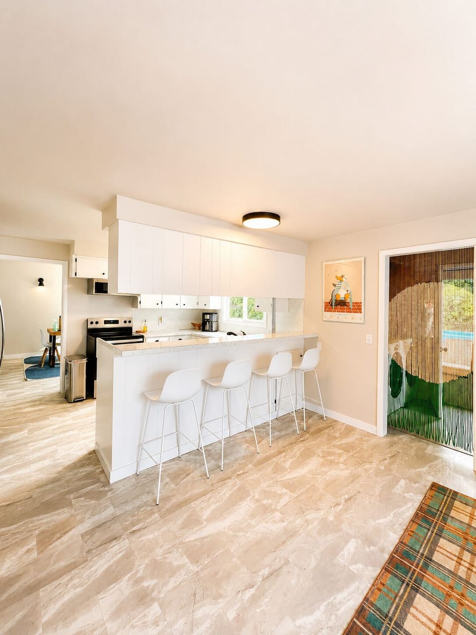 The breakfast bar is just one more spot to enjoy a drink or snack while relaxing. 