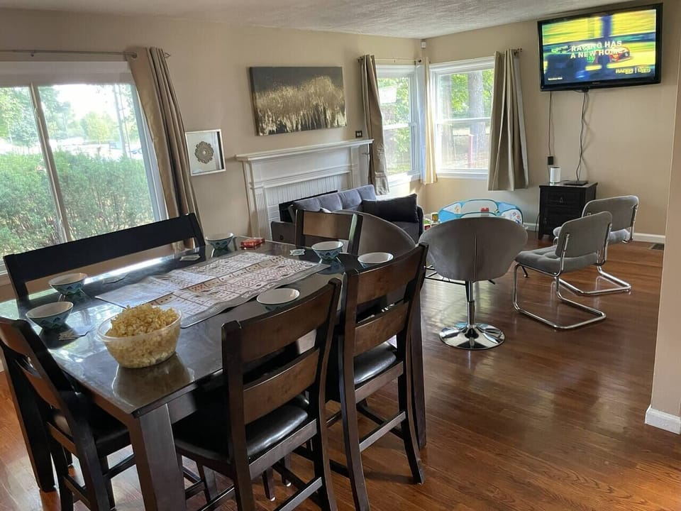 Open concept kitchen-dinning-living area. View from the dinning room. 