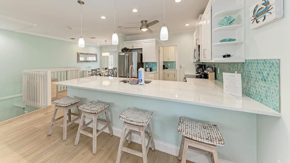 Large Countertops and Prep Space