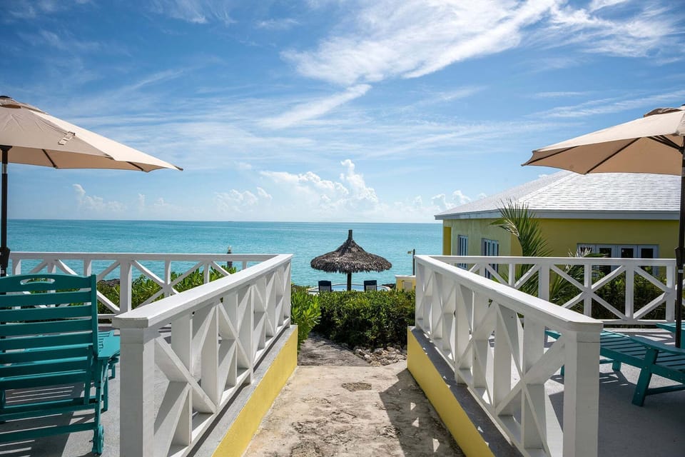 Path to pool area.