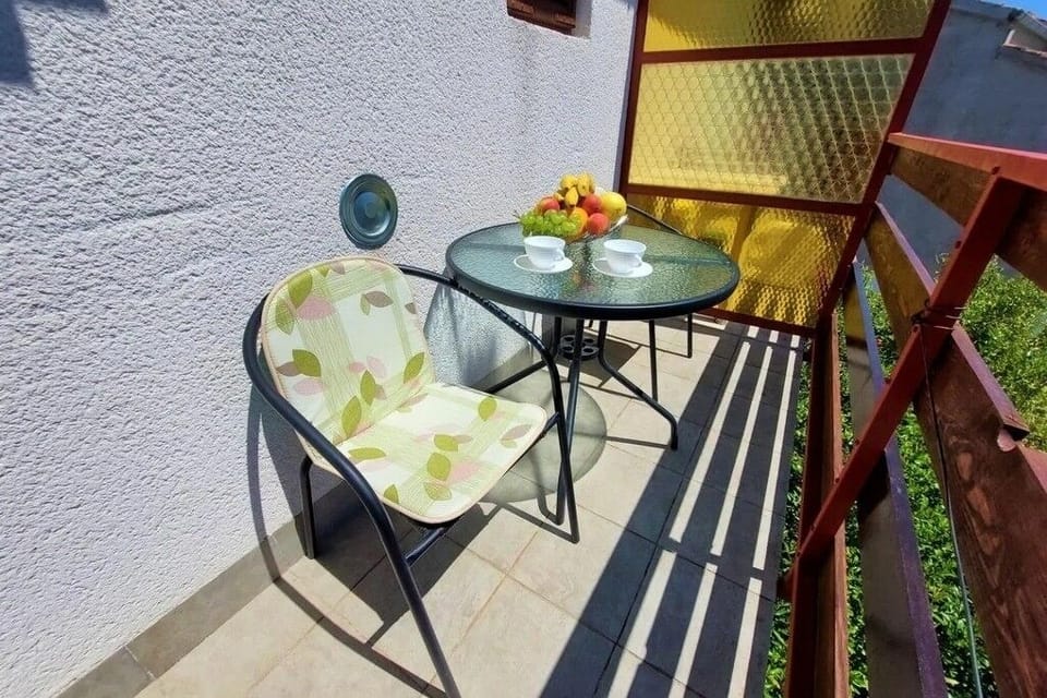 Balcony 1