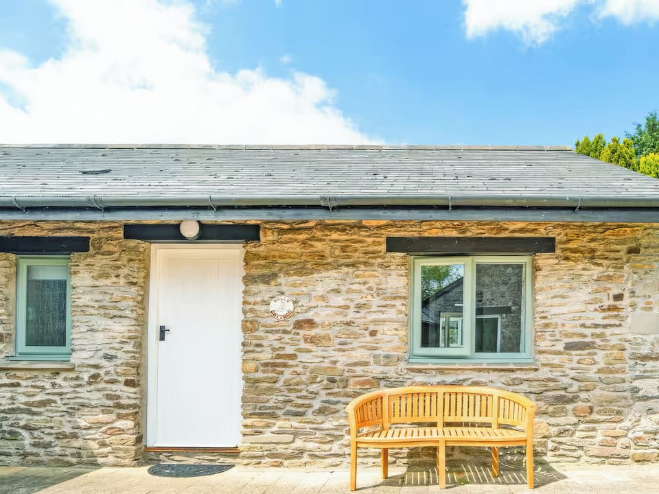 Exterior | Holly - North Hill Cottages, Barnstaple