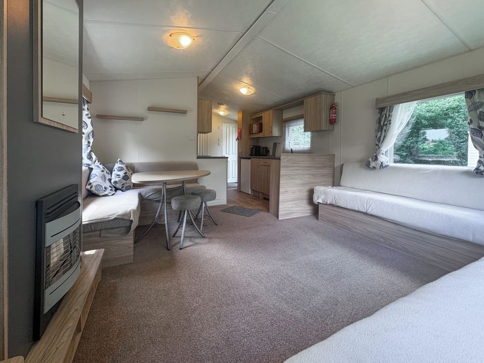 Open plan living space | Kingfisher - Hevingham Lakes - Norfolk Caravans and Camping, Hevingham