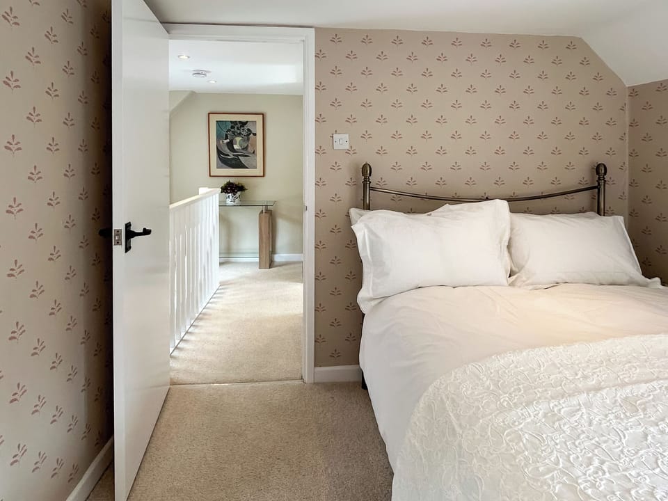 Double bedroom | Militia Cottage, Marlborough