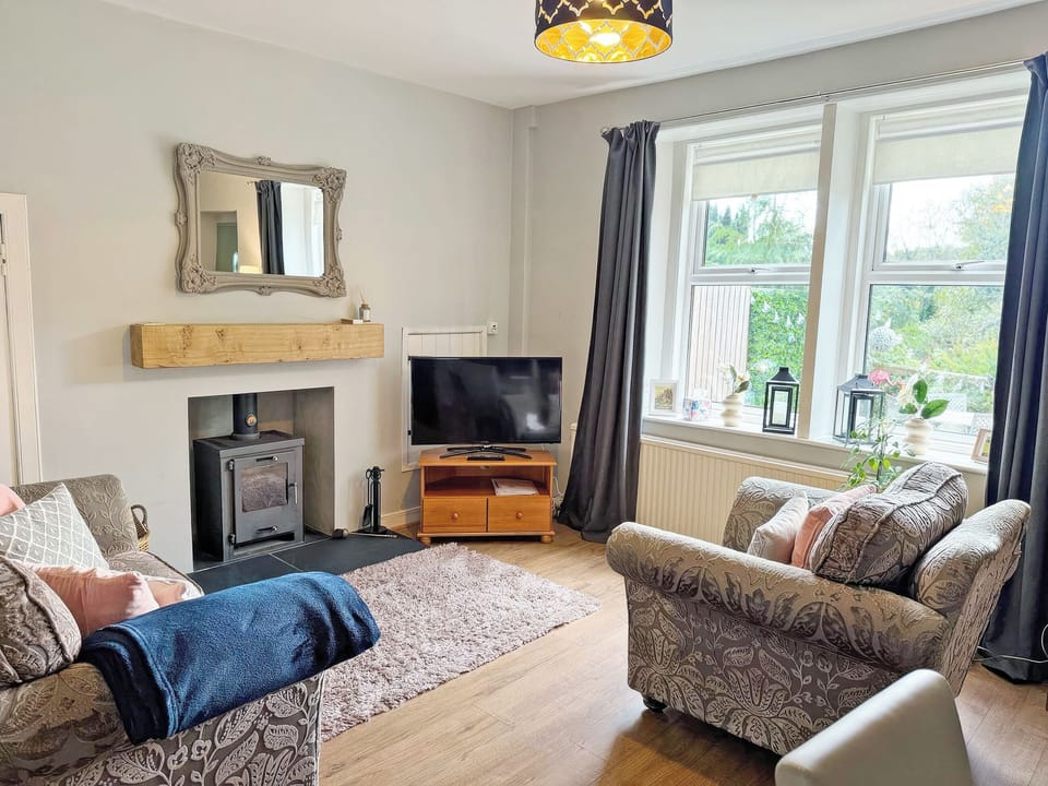 Living room/dining room | Leaderfoot Cottage, Leaderfoot