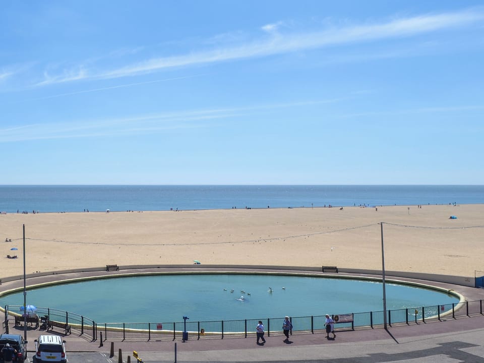 Surrounding area | Bide-a-Sea, Great Yarmouth