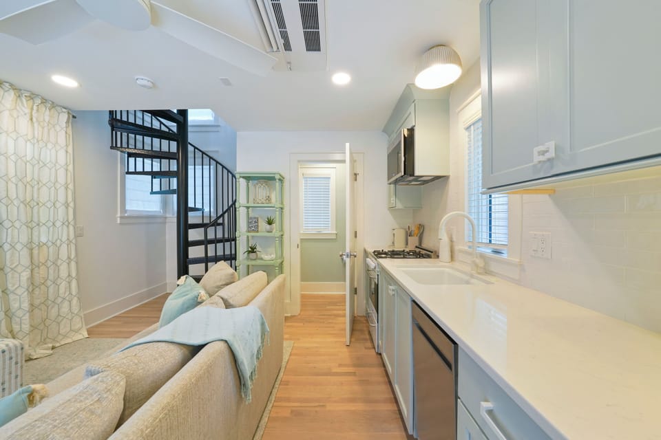 BEAUTIFUL NEW BUILD WITH GORGEOUS KITCHEN