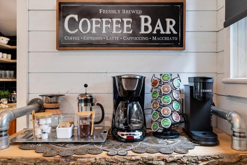 Start every morning with your favorite brew at the fully stocked coffee bar.