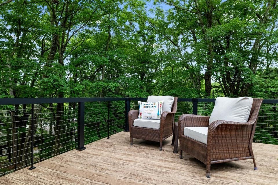 Sip your morning coffee or unwind with a glass of wine surrounded by nature.