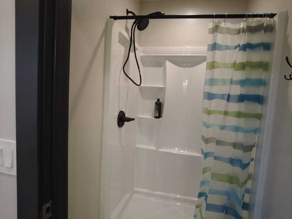 Bathroom 2 (Shower #1)