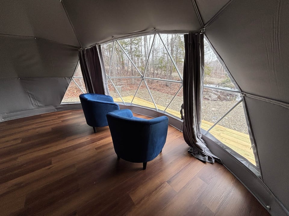 Mountain View sitting area.
