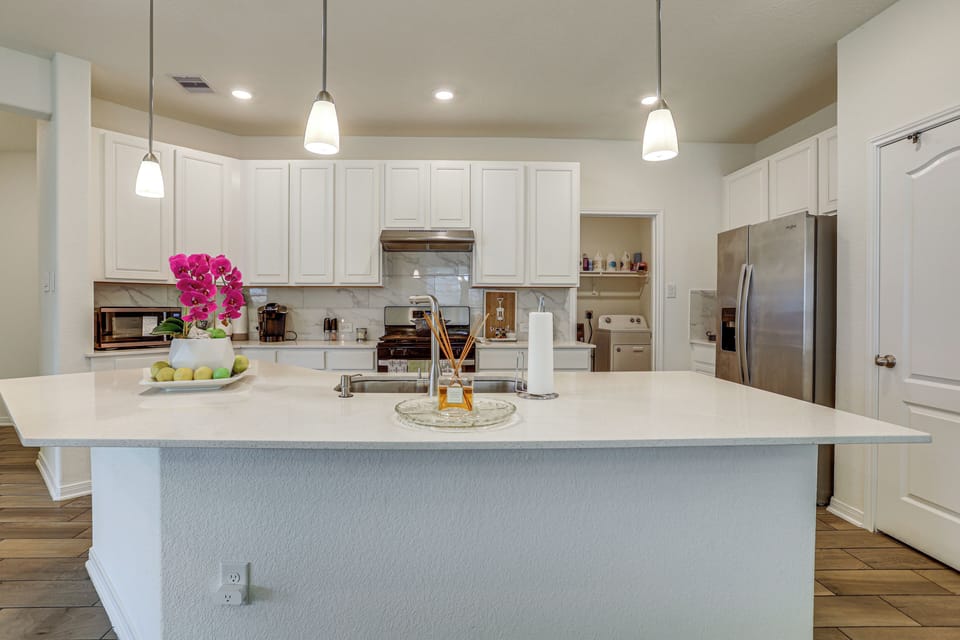 Kitchen | 1st Floor