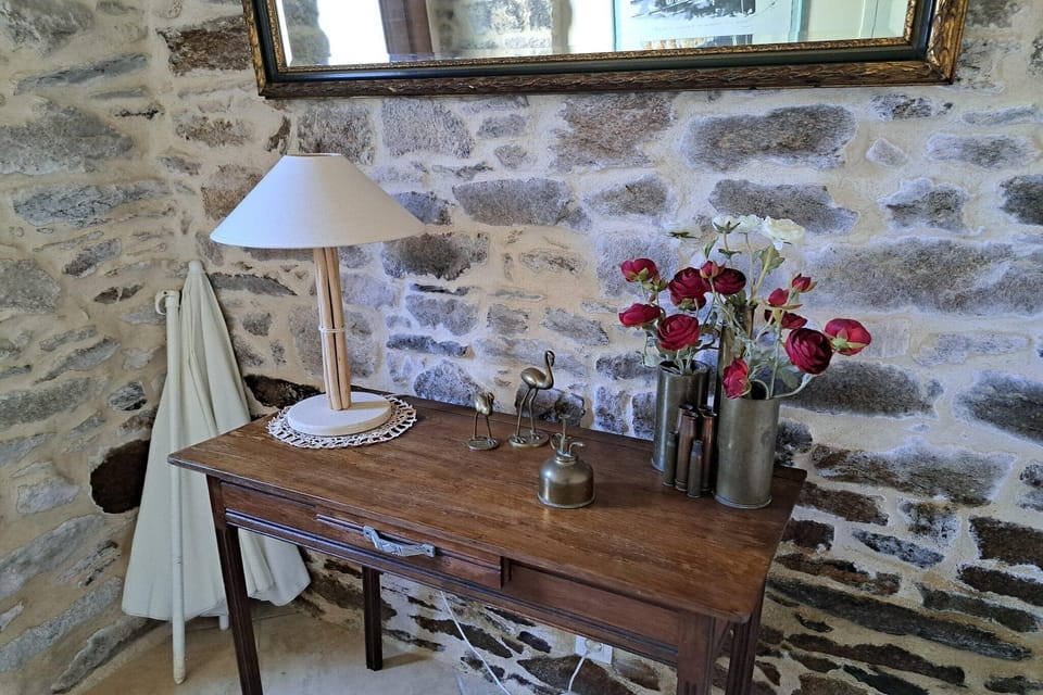 Entrance / Reception