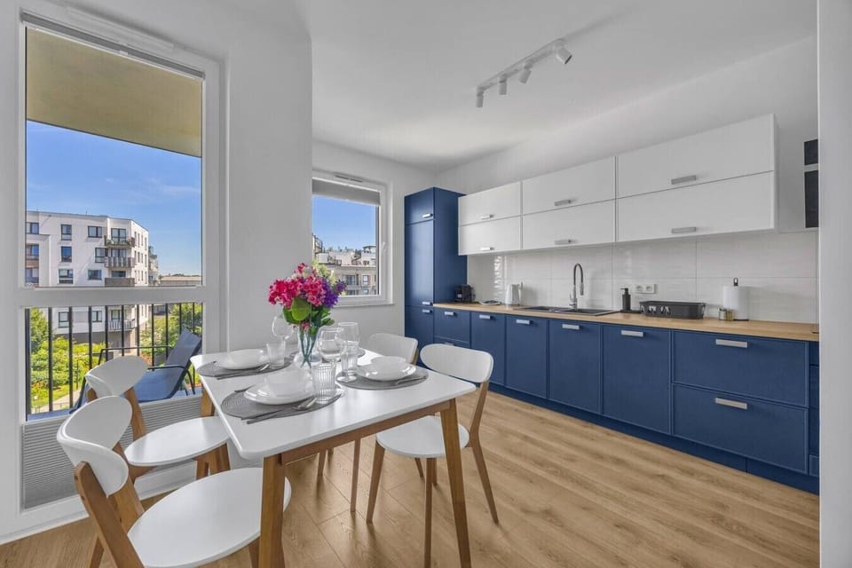 Cozy Apartment near Airport in Warsaw | Book Now with RENTUJEMY.COM`