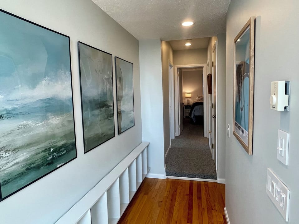 Hallway to bedrooms
