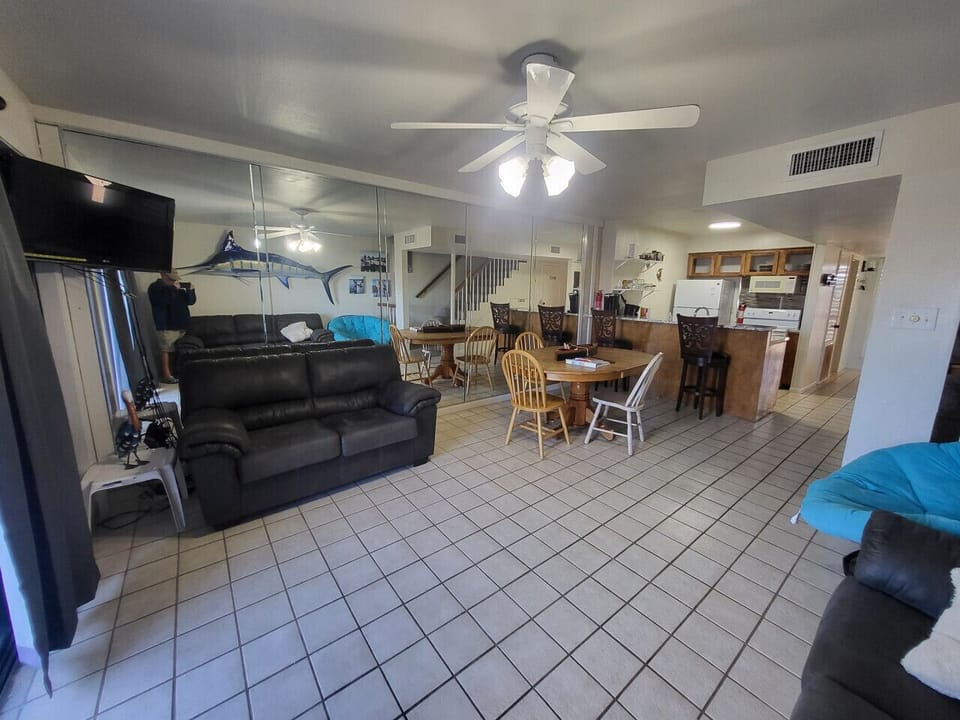 Pirates Cove #4 - living room