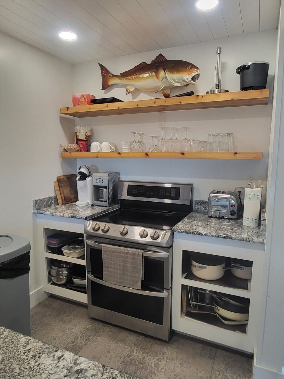 Pirates Cove #5 - kitchen
