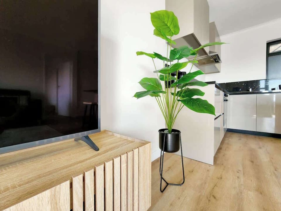 Comfortable Lounge with Netflix and other smart tv options you are able to connect to. 