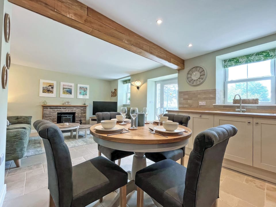 Open plan living space | Coachman&rsquo;s Cottage, St Austell - Pentewan