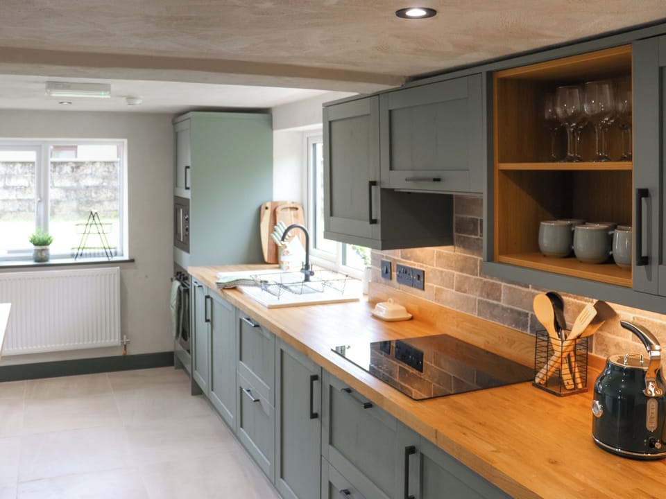 Kitchen | Brynawel, Preseli Hills