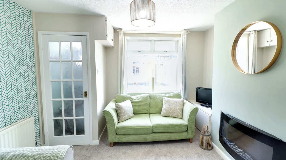 Put your feet up after work with a cosy lounge, comfortable seating and a Smart TV, making it easy to switch off for the evening.