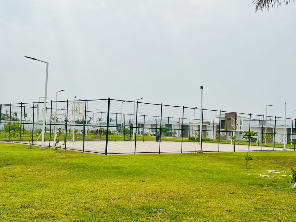 Sport court