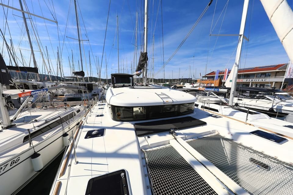Marina