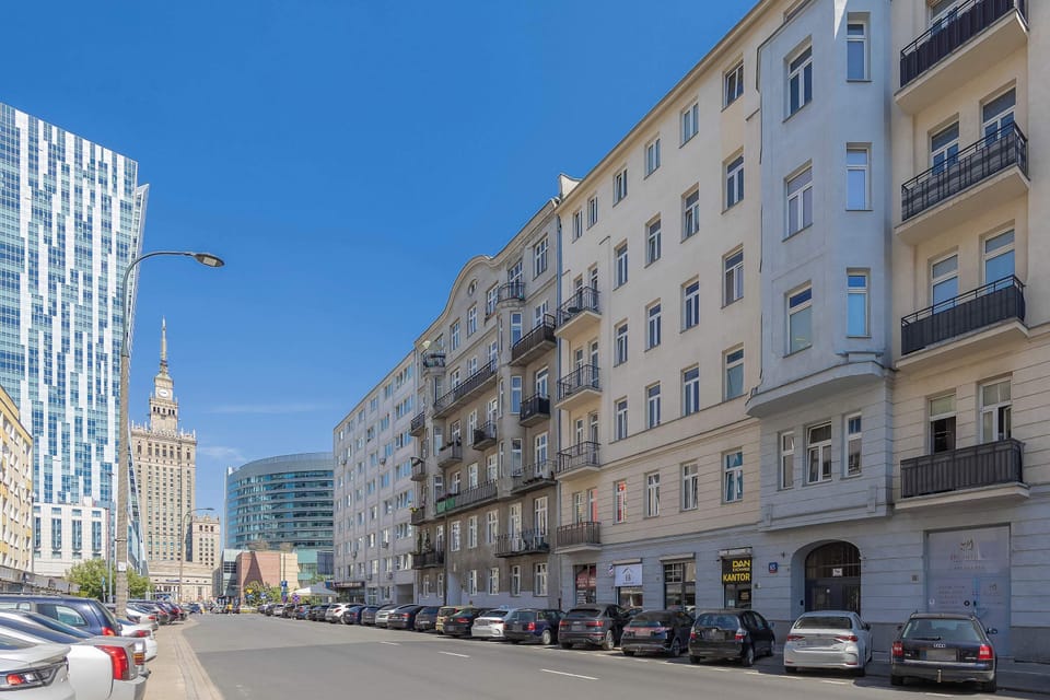 View of the iconic Palace of Culture and Science from the apartment's surroundings.