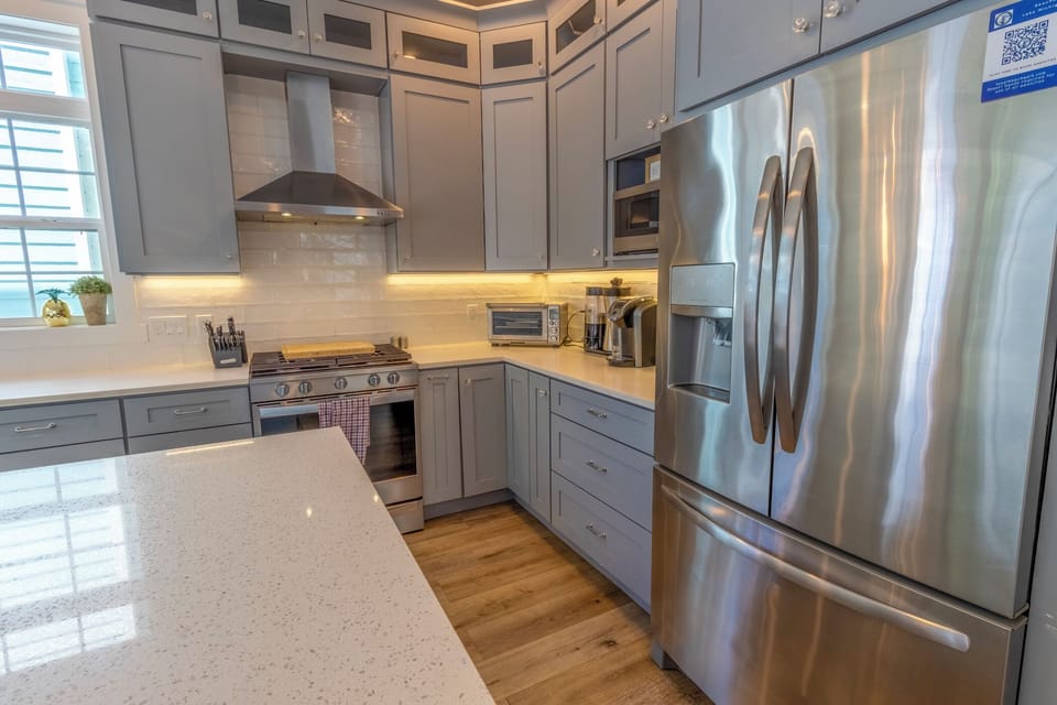 Main Level | Kitchen