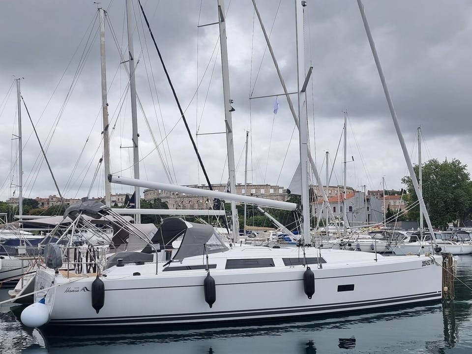 Marina
