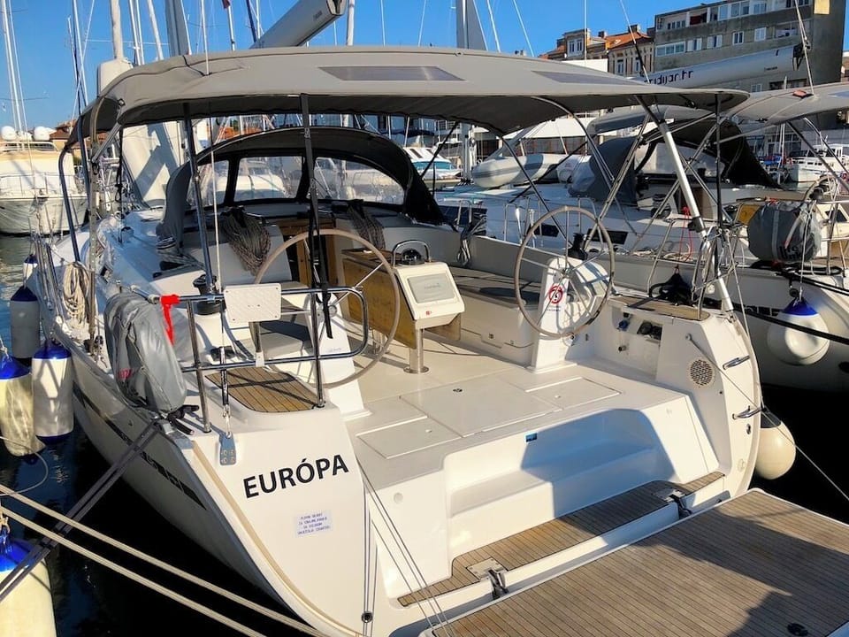 Marina