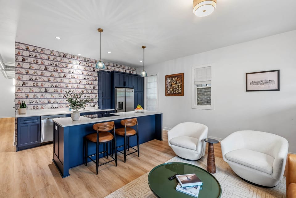 520 S 6th St-33