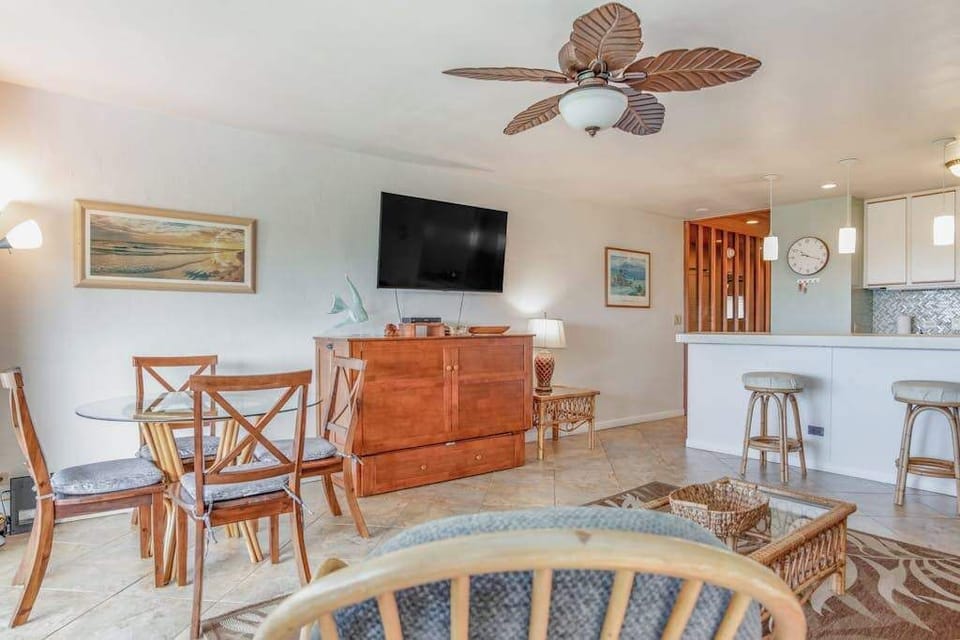 Open Living Space For Gathering