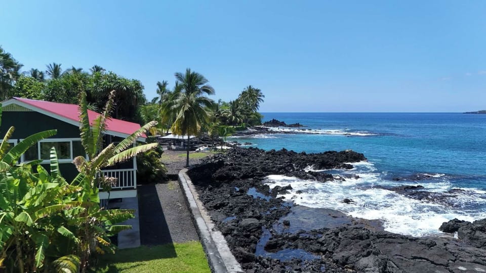 *NEW* Kealakekua Bay Oceanfront Home with Views from Every Room House in Kealakekua Bay
