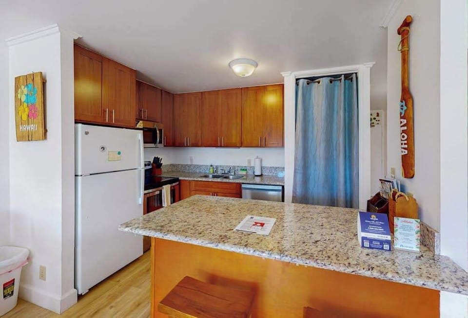 Cook favorite meals with everything within easy reach