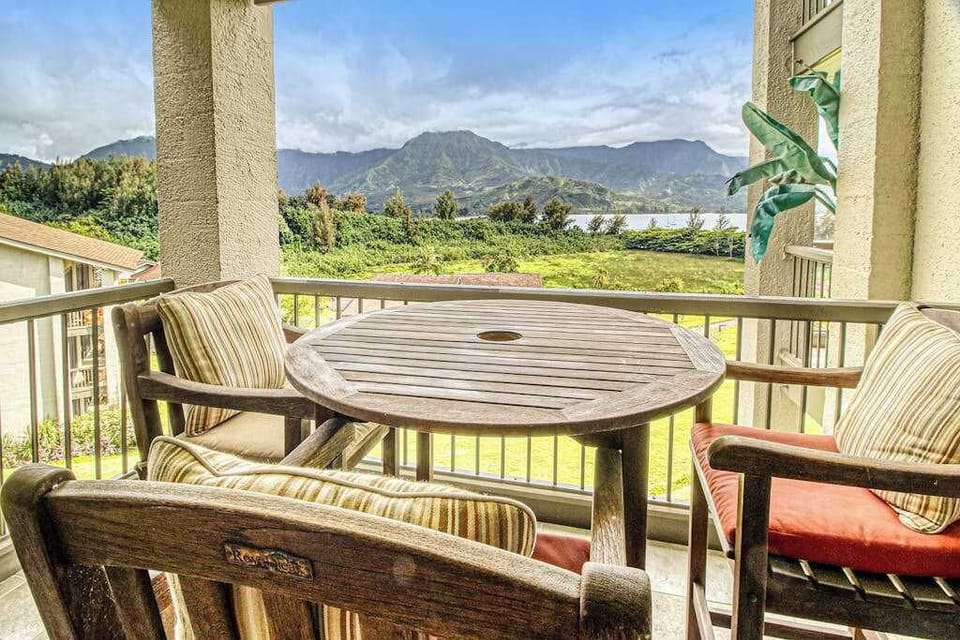 Relax on Your Private Lanai