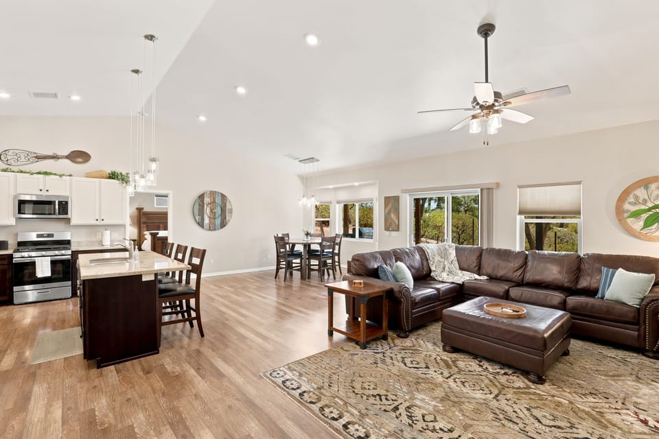Comfortable and inviting space, perfect for watching TV with family and friends.
