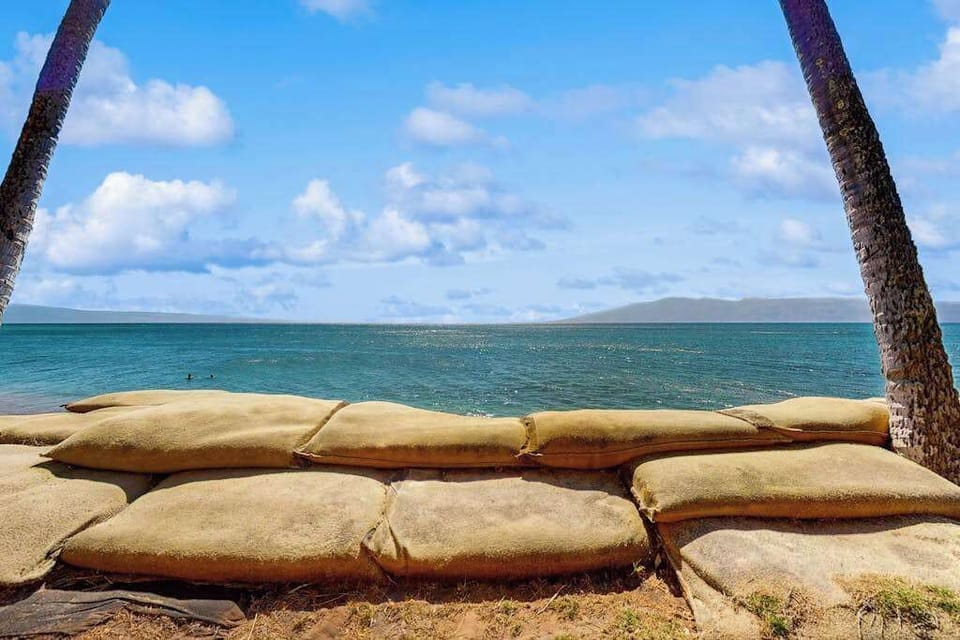 Oceanfront Seawall With Endless Views