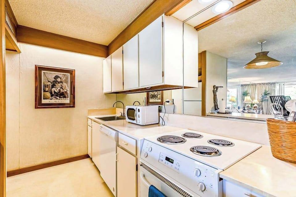 Prepare delicious meals in the fully equipped kitchen with everything you need.