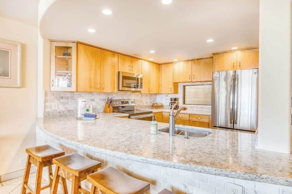 Chef Inspired Kitchen With Island Seating