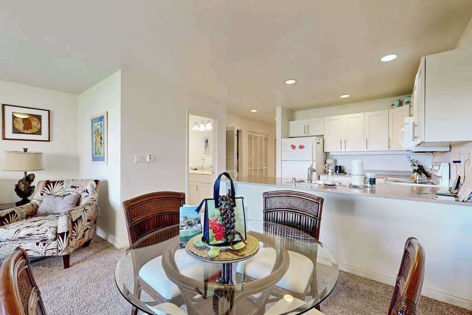 Open-plan interiors blend conversation seating with nearby culinary preparation spaces
